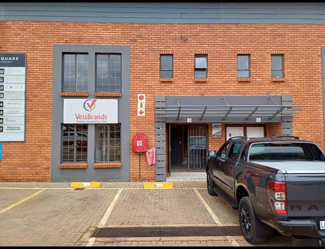 INDUSTRIAL PROPERTY TO RENT IN HENNOPSPARK